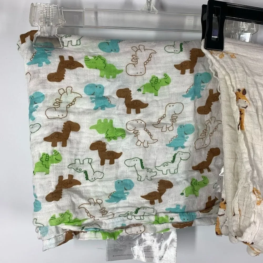 Upsimples Swaddle Blankets - set of 2 sizes 43x48